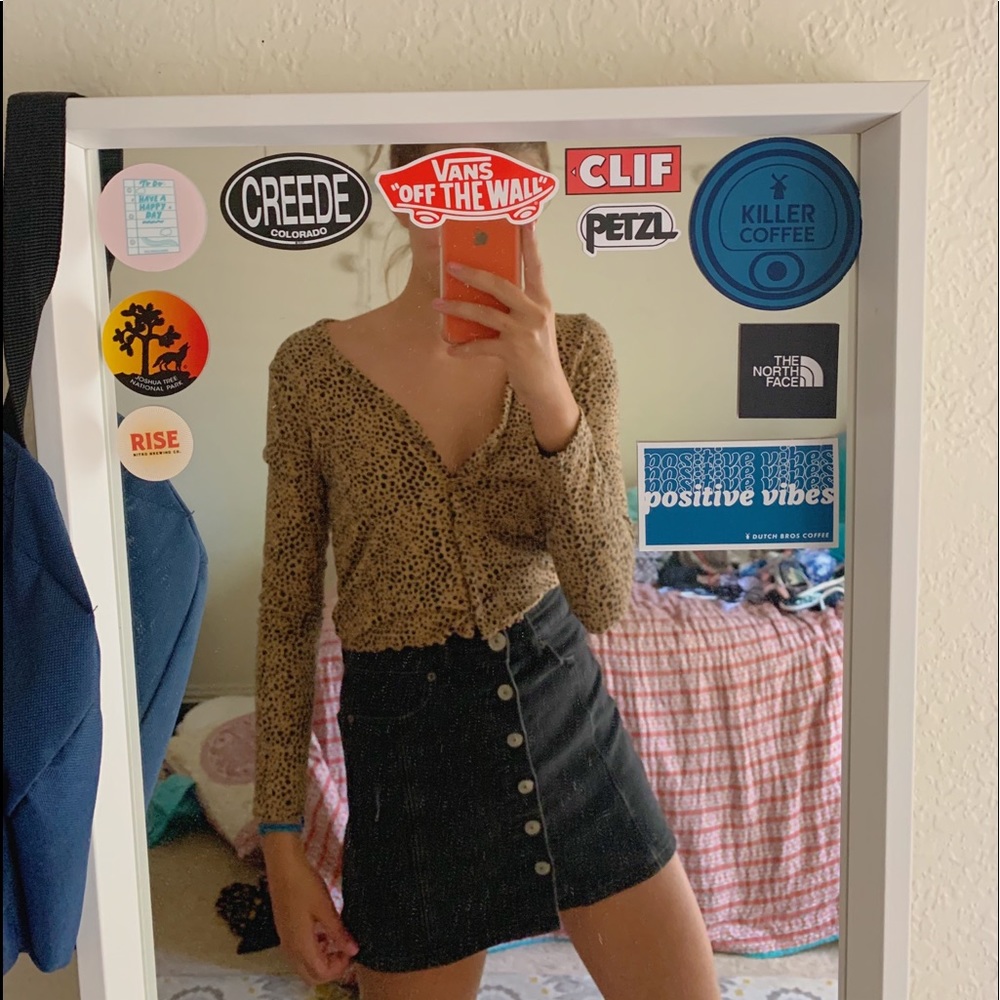 black denim skirt 🖤